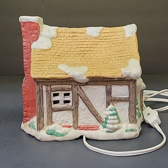 Vintage Christmas Porcelain House Village Bisque Light M5035 Studio Five - Picture 6 of 13